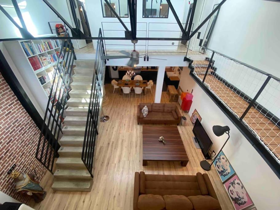 Rare ! Loft Atypique Centre-Ville Parking Jardin Reims Luaran gambar