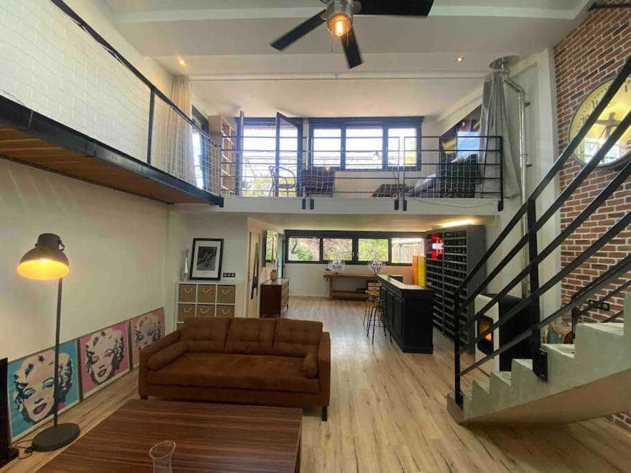 Rare ! Loft Atypique Centre-Ville Parking Jardin Reims Luaran gambar
