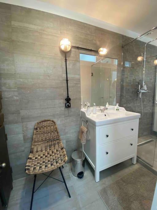 Rare ! Loft Atypique Centre-Ville Parking Jardin Reims Luaran gambar